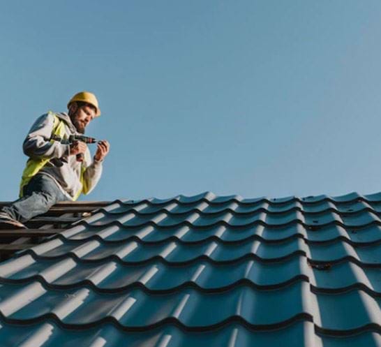 DHMİ’YE ÇATI İZOLASYONU İÇİN JAVENİS YAPI’YI VE İMPER MARKASINI SEÇTİ